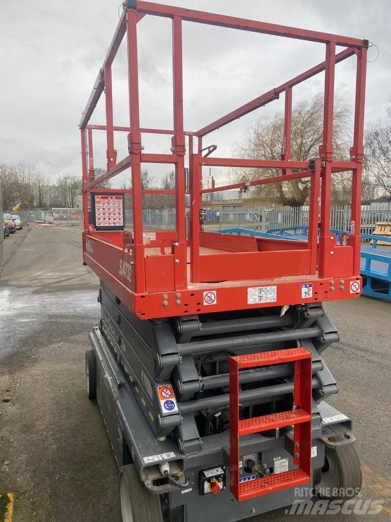 SkyJack SJ 4732 Ножничные подъемники