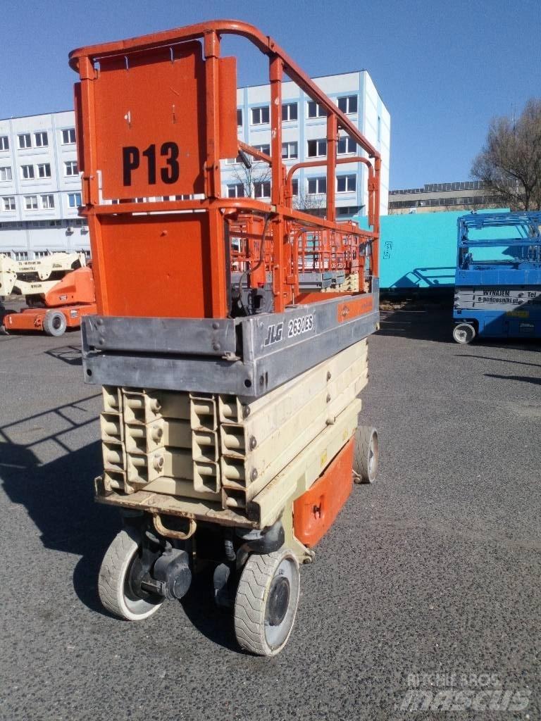 JLG 2630 ES Ножничные подъемники