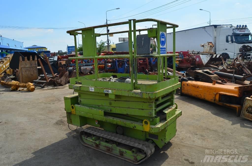 Aichi RV 041 Ножничные подъемники