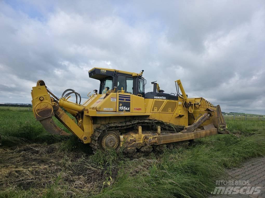 Komatsu D155AX-8 Гусеничные бульдозеры