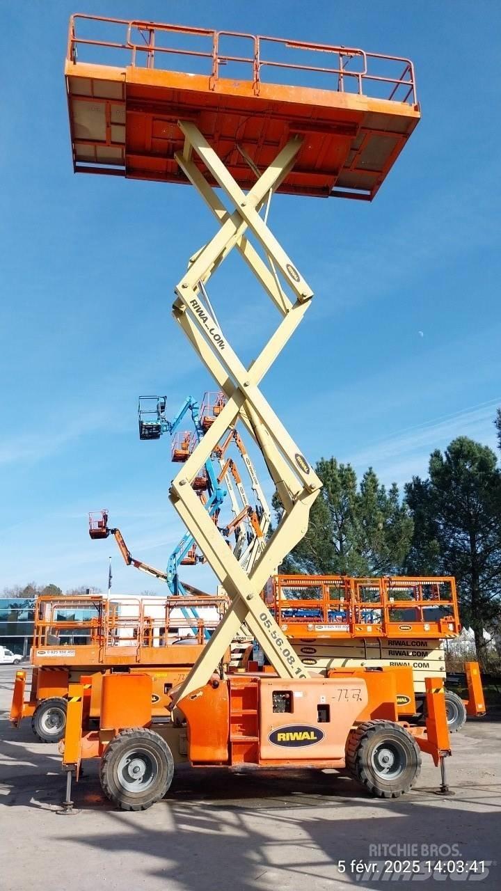 JLG 3394RT Ножничные подъемники