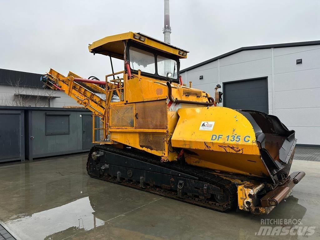 Demag DF 135 C Асфальтоукладчики