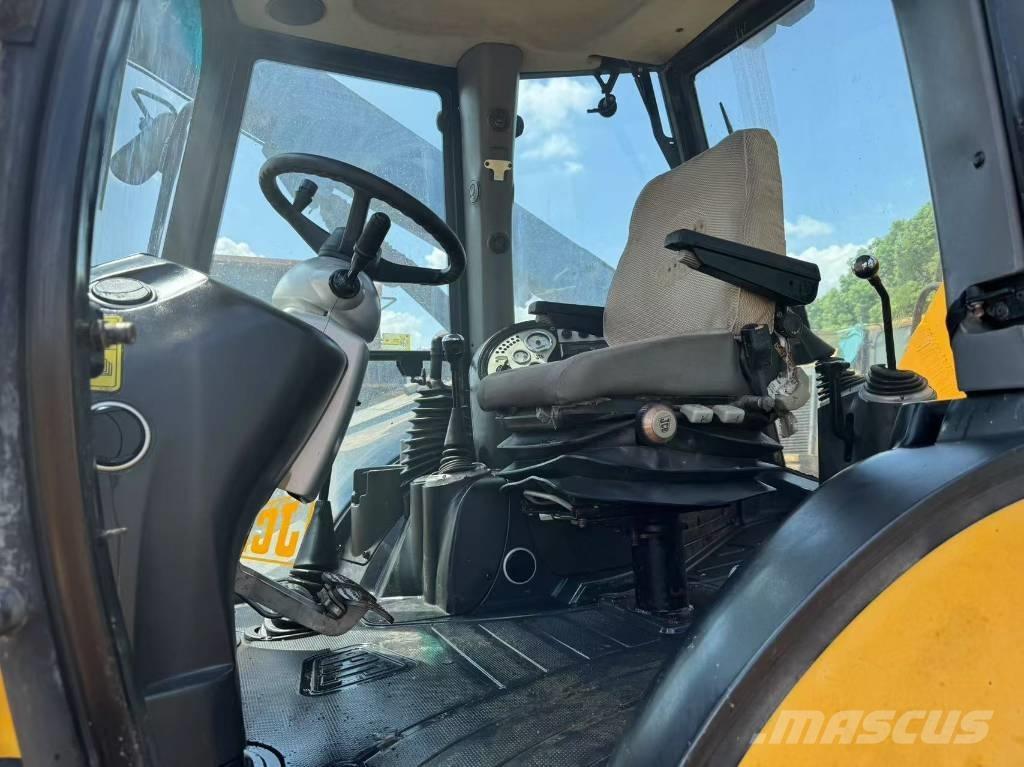 JCB 3 CX Экскаваторы-погрузчики