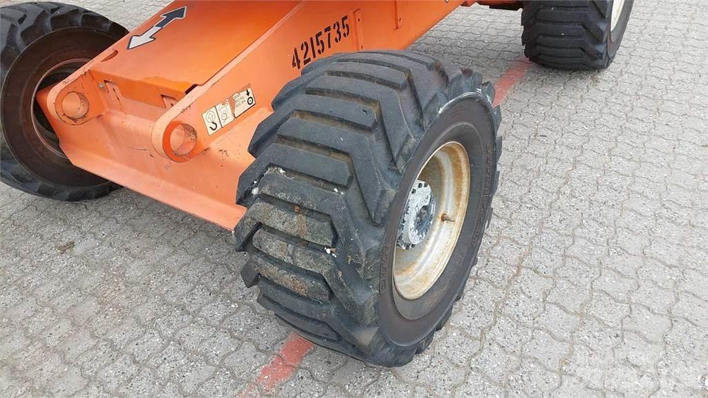 JLG 450AJ Коленчатые подъемники