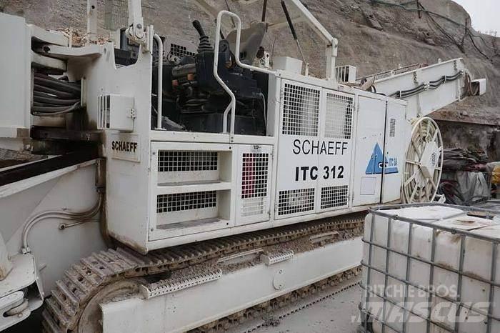 Schaeff ITC312 Буровые вышки