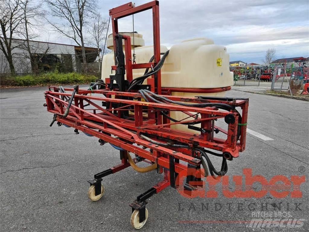 Schmotzer 800 l Прицепные опрыскиватели