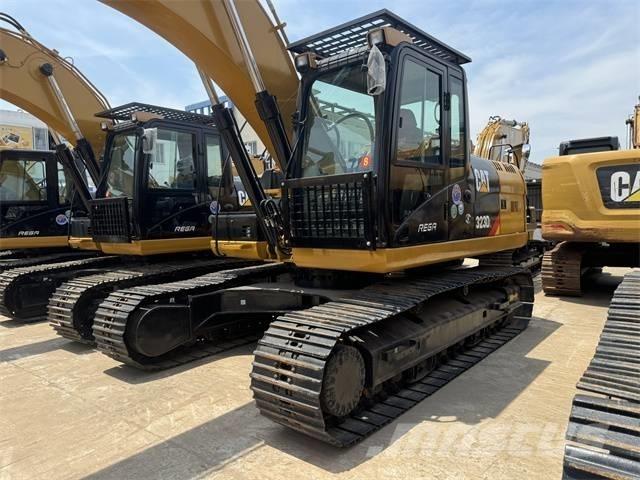 CAT 323 D L Гусеничные экскаваторы