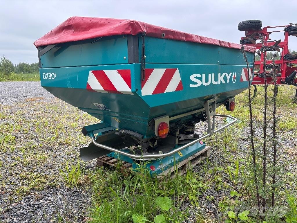 Sulky DX 30+ Разбрасыватели минеральных удобрений