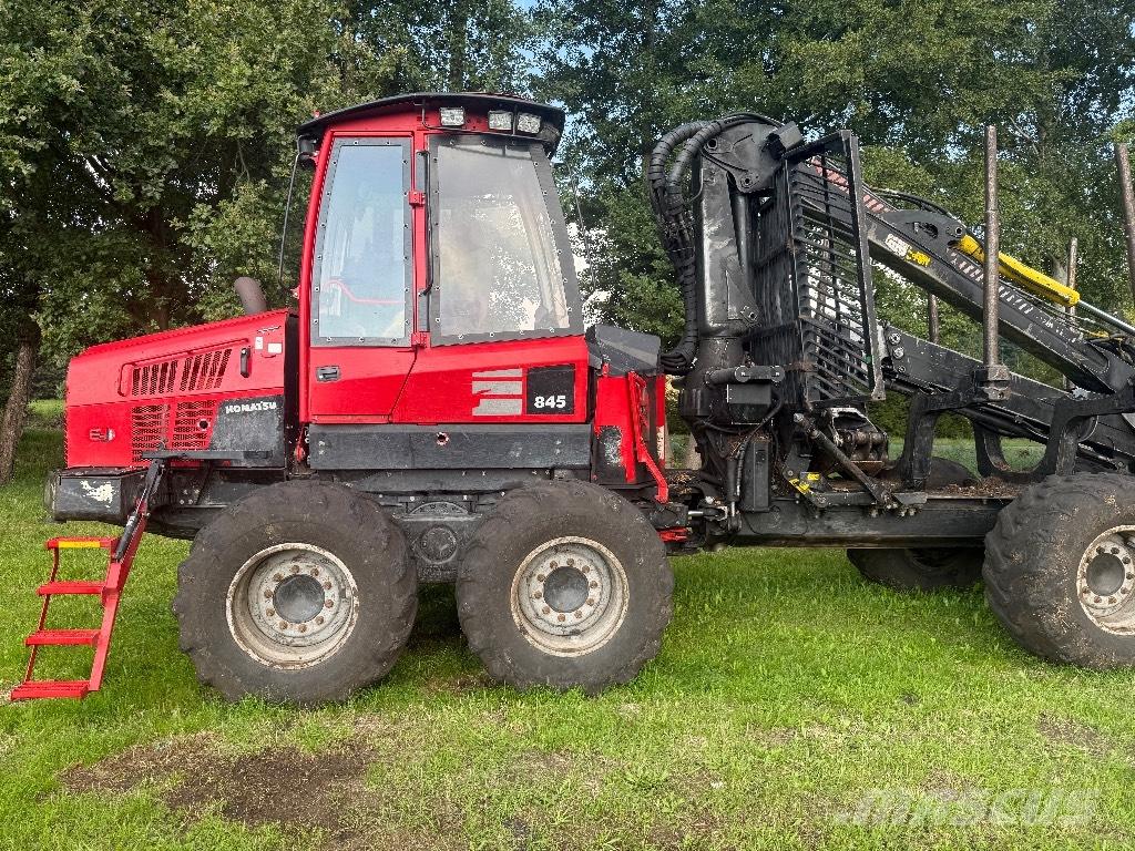 Komatsu 845 Форвардеры