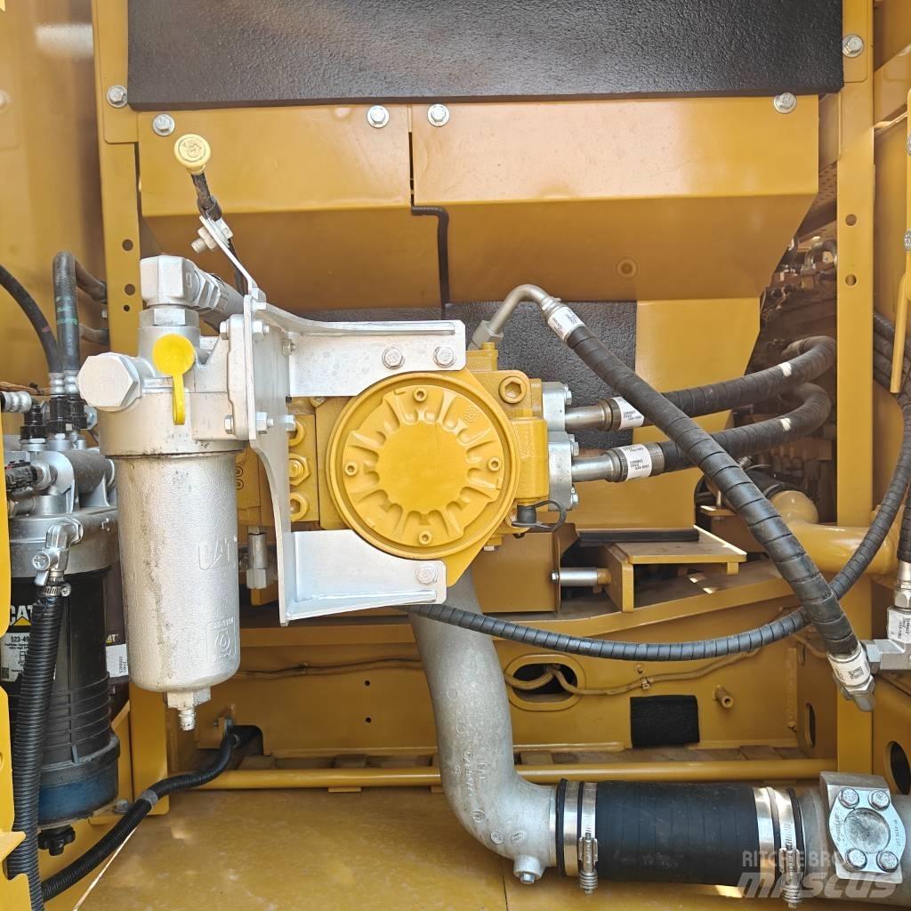 CAT 330GC Гусеничные экскаваторы