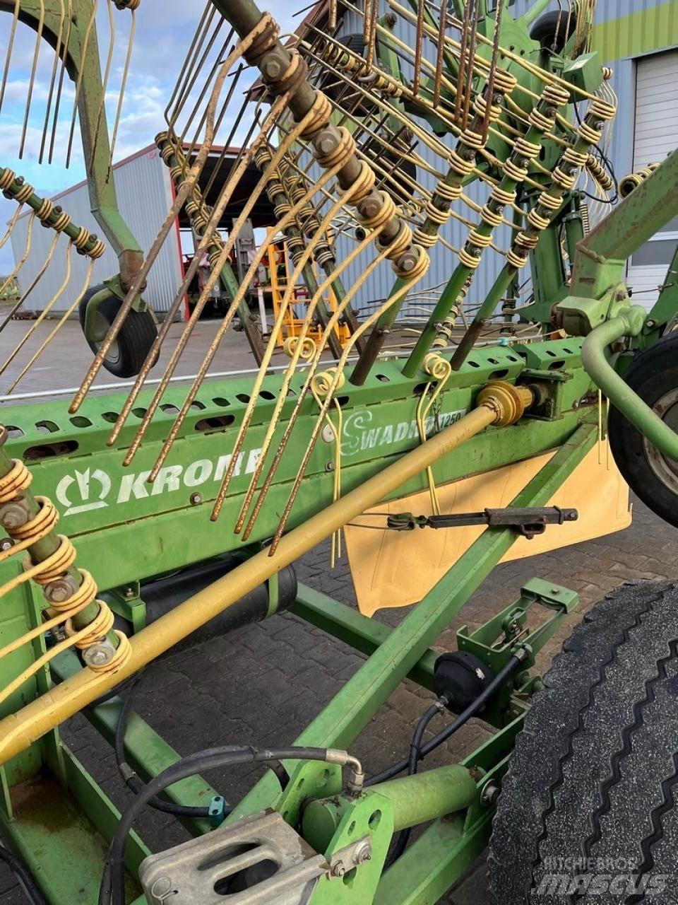 Krone Swadro 1250 Рядковые косилки