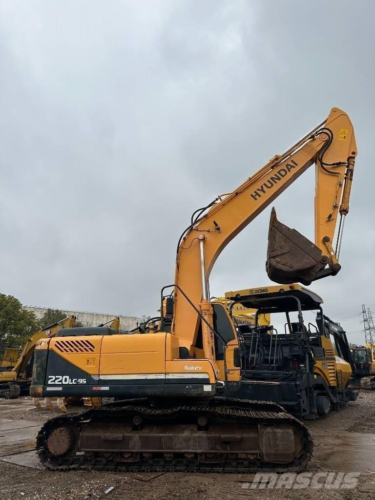 Hyundai 220LC-9S Гусеничные экскаваторы