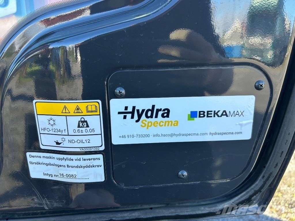 Hitachi ZX 135 US-7 Гусеничные экскаваторы