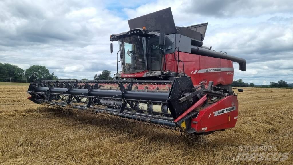 Massey Ferguson 9380 Зерноуборочные комбайны