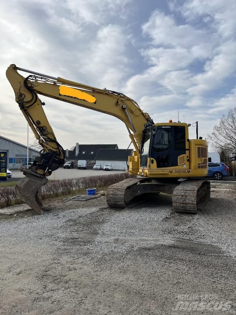 Komatsu PC 228 Гусеничные экскаваторы