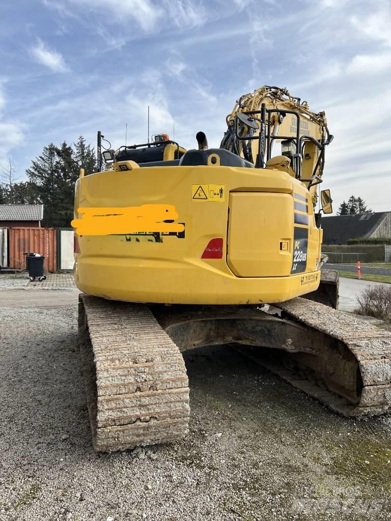 Komatsu PC 228 Гусеничные экскаваторы