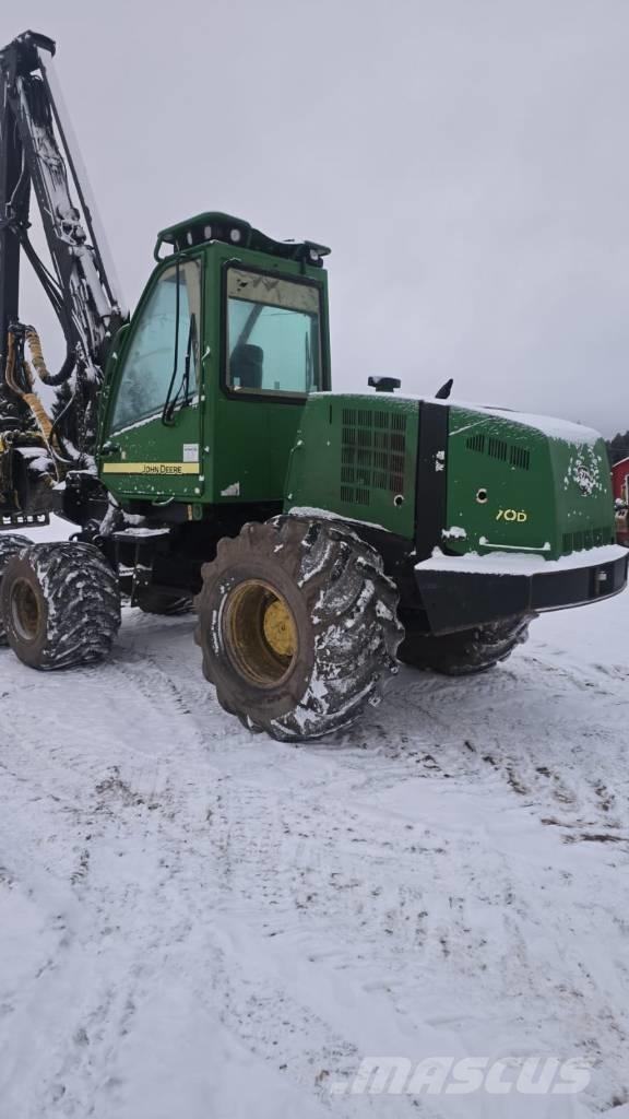 John Deere 770 D Харвестеры