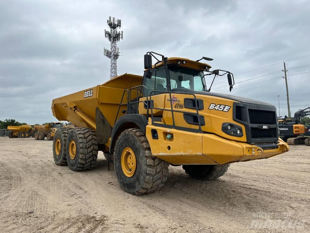 Bell B45E Шарнирно-сочленённые самосвалы