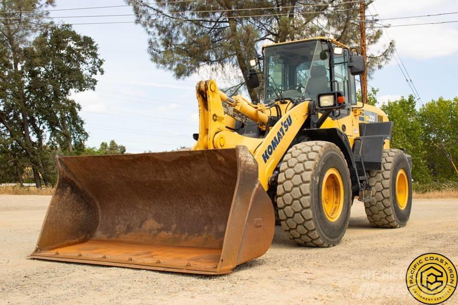 Komatsu WA 320-7 Фронтальные погрузчики