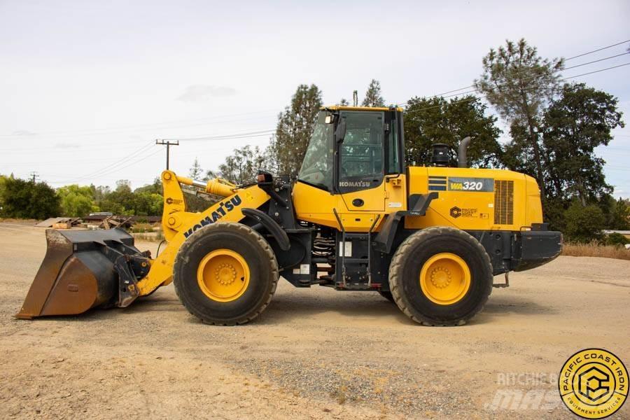 Komatsu WA 320-7 Фронтальные погрузчики