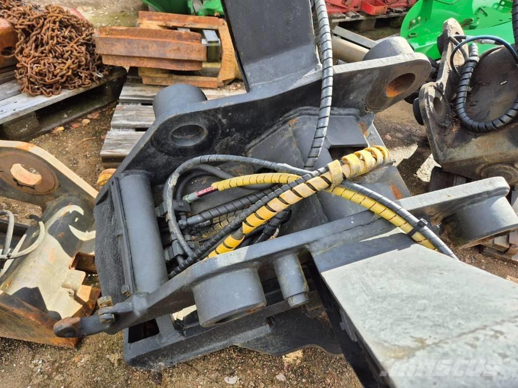 Komatsu PC 210-6K Гусеничные экскаваторы
