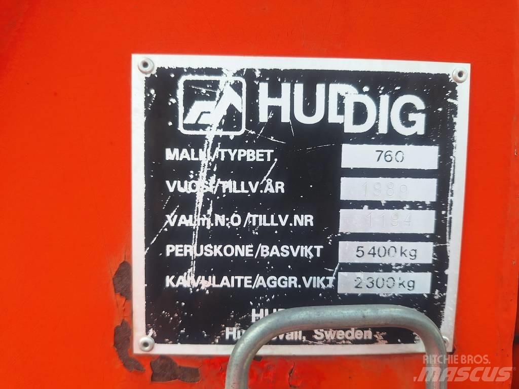 Huddig 760 Экскаваторы-погрузчики
