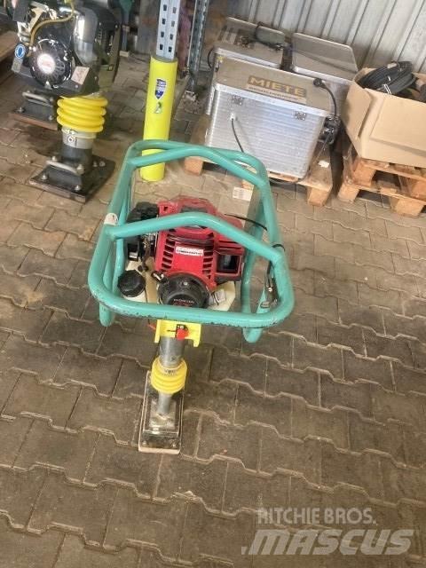 Ammann ATR30 Виброплиты и вибротрамбовки