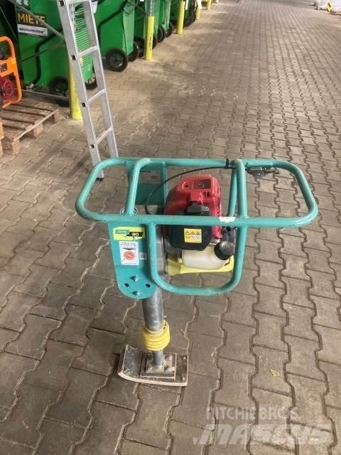 Ammann ATR30 Виброплиты и вибротрамбовки