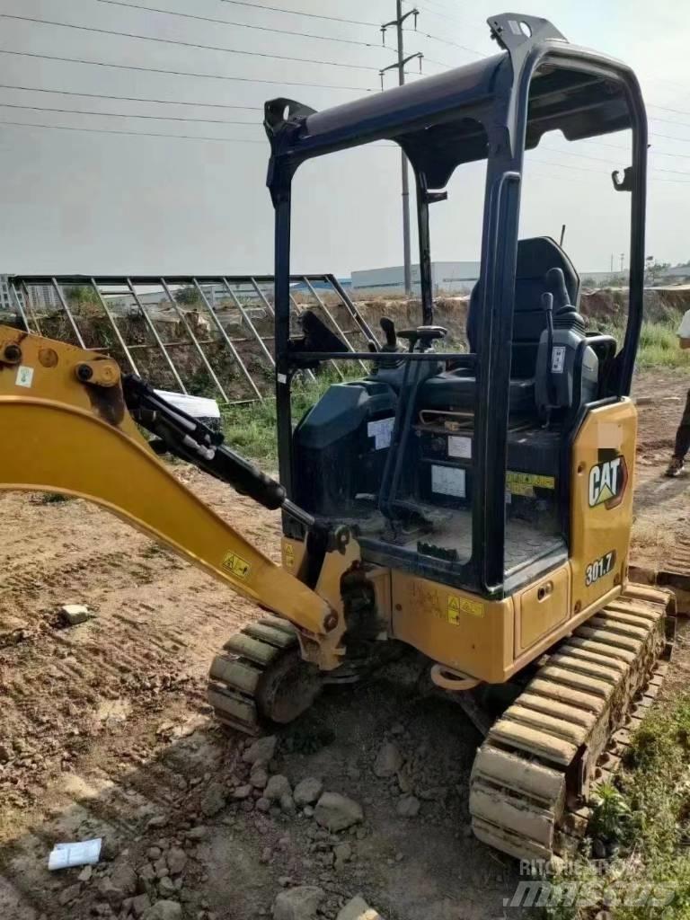 CAT 301.7 Мини-экскаваторы