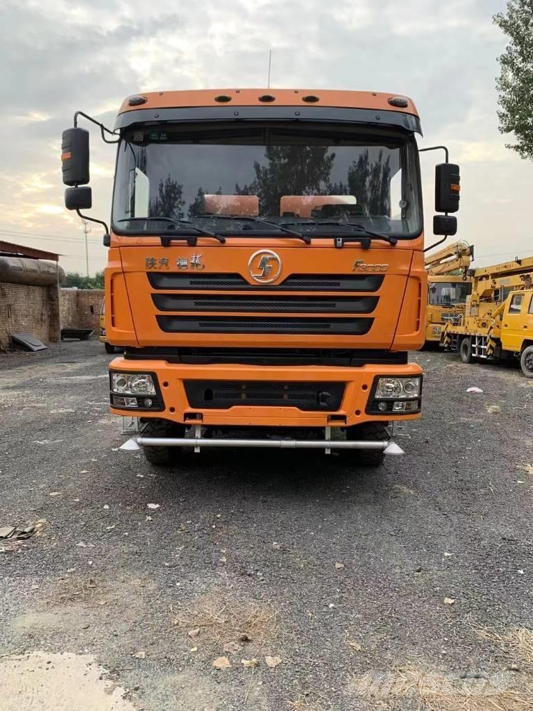 Shacman F3000 6X4 Поливочные машины