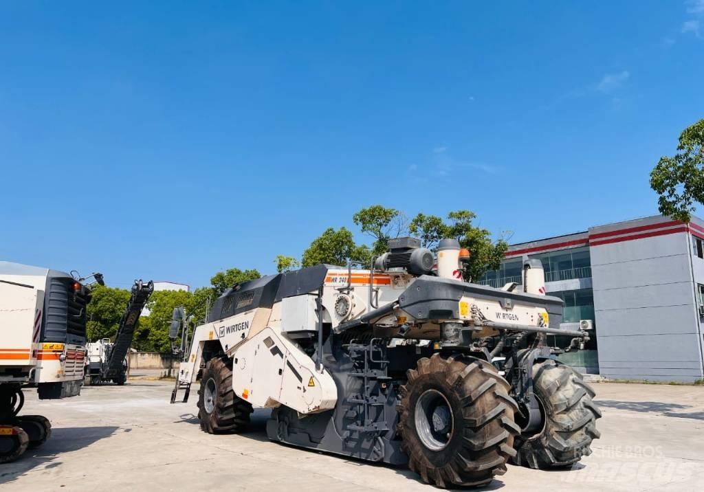 Wirtgen WR 240 Ресайклеры