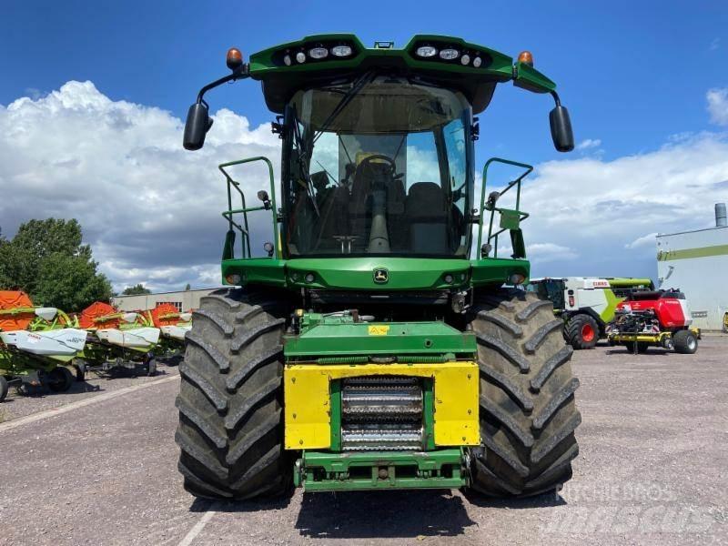 John Deere 8500i Самоходные кормоуборочные комбайны