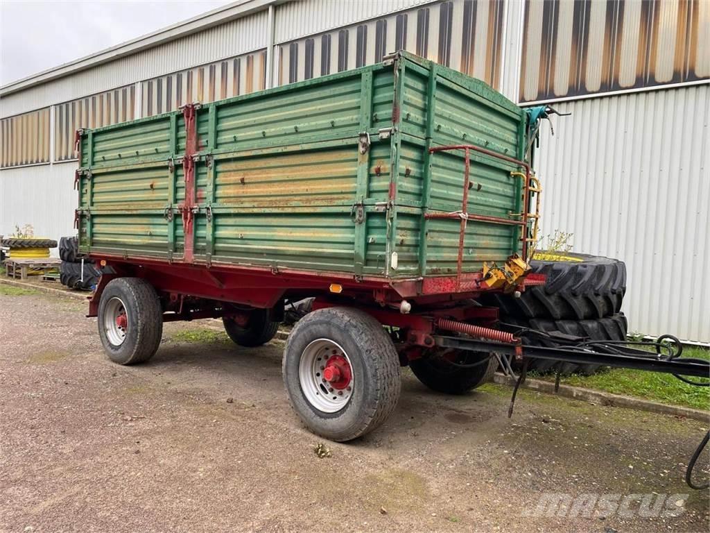 Agromet T-149 Самосвальные прицепы