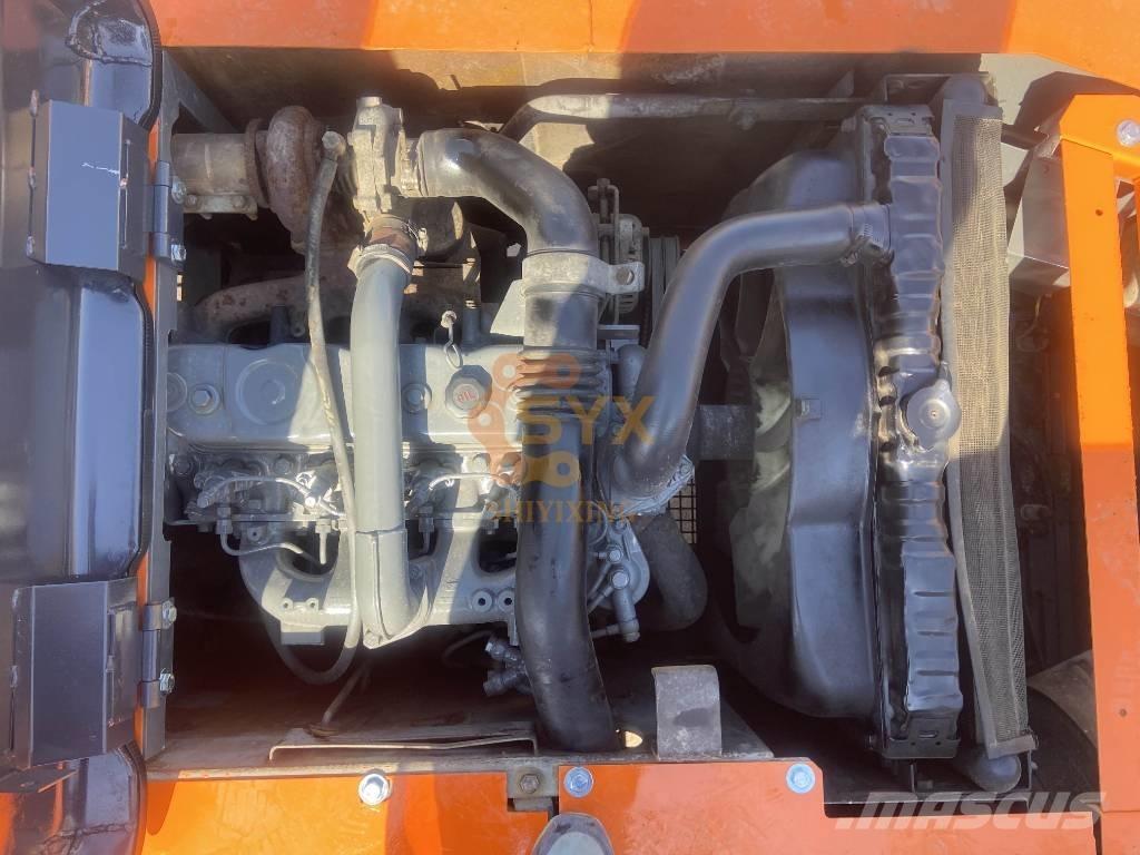 Hitachi EX 120-5 Гусеничные экскаваторы