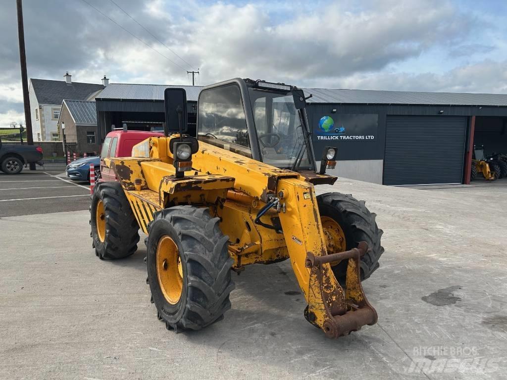 JCB 520 Loadall Сельскохозяйственные телескопические погрузчики