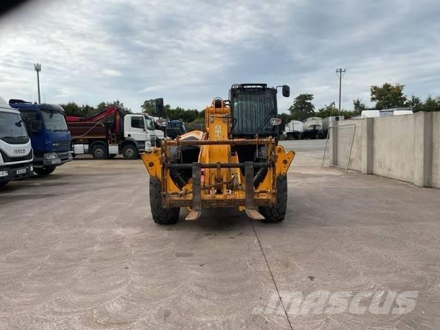 JCB 540-140 Телескопические погрузчики