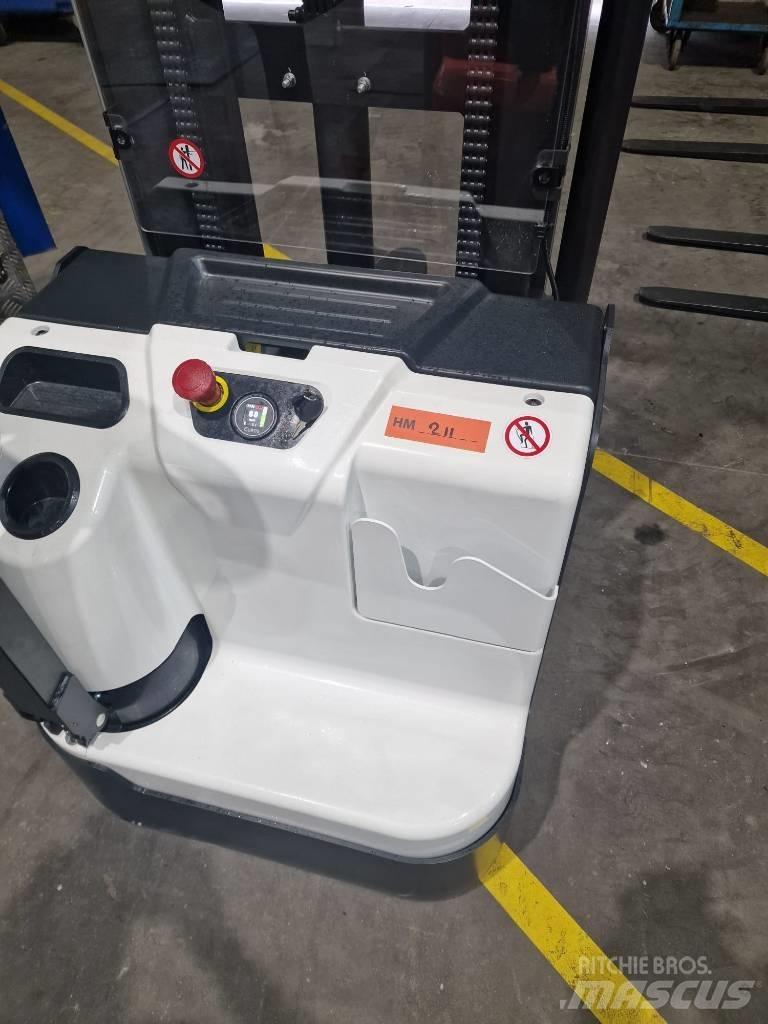 Bobcat BSL 16 N-7 Ручные штабелёры с электроподъёмом