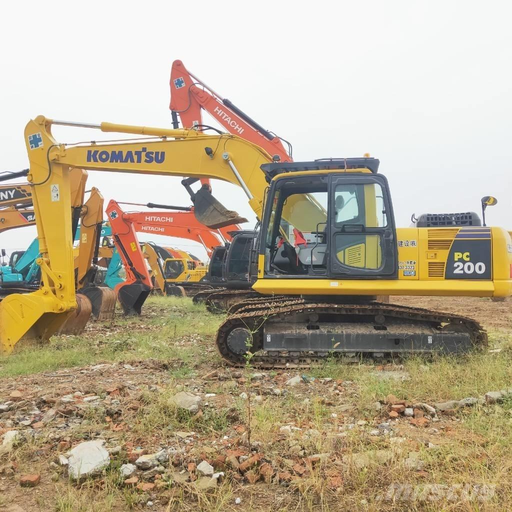 Komatsu PC200-8 Гусеничные экскаваторы