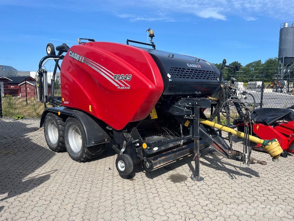 Case IH RB 545 Рулонные пресс-подборщики