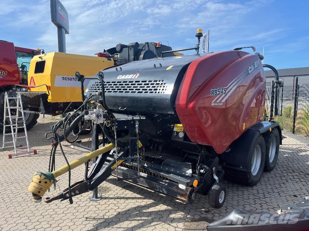 Case IH RB 545 Рулонные пресс-подборщики