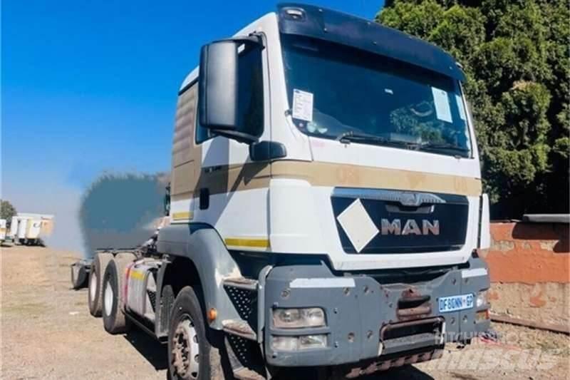 MAN 33 SERIES Специальные грузовики