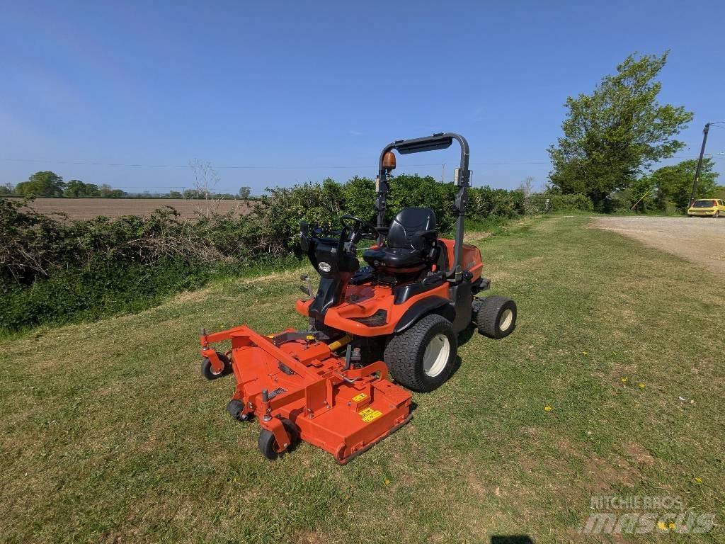 Kubota F 3890 Самоходные газонокосилки