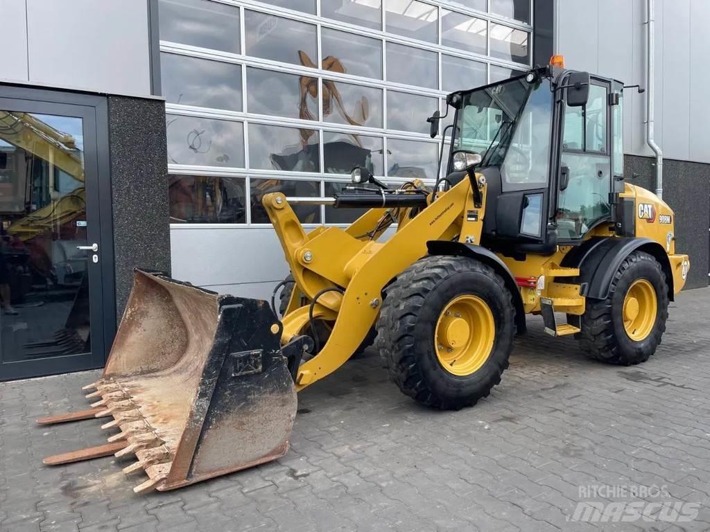 CAT 908M | EPA Фронтальные погрузчики