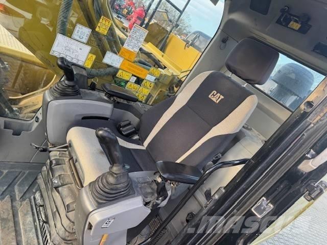 CAT 323 EL Гусеничные экскаваторы