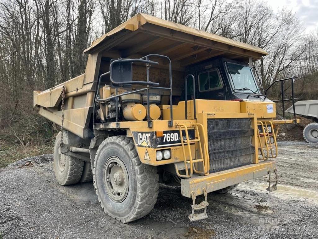 CAT 769 D Карьерные самосвалы