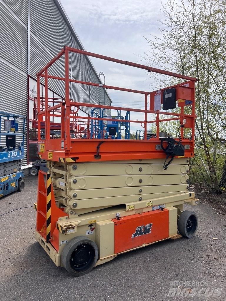 JLG 10 RS Ножничные подъемники