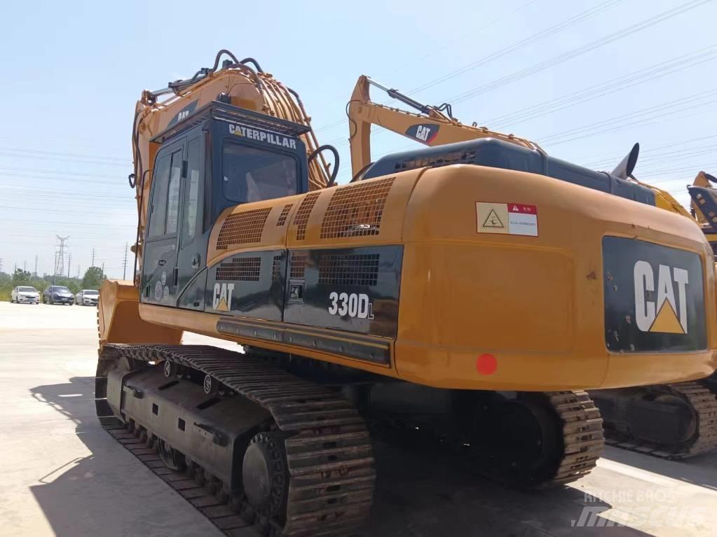 Cata-Dyne 330 Гусеничные экскаваторы
