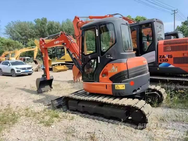 Kubota KX155 Мини-экскаваторы