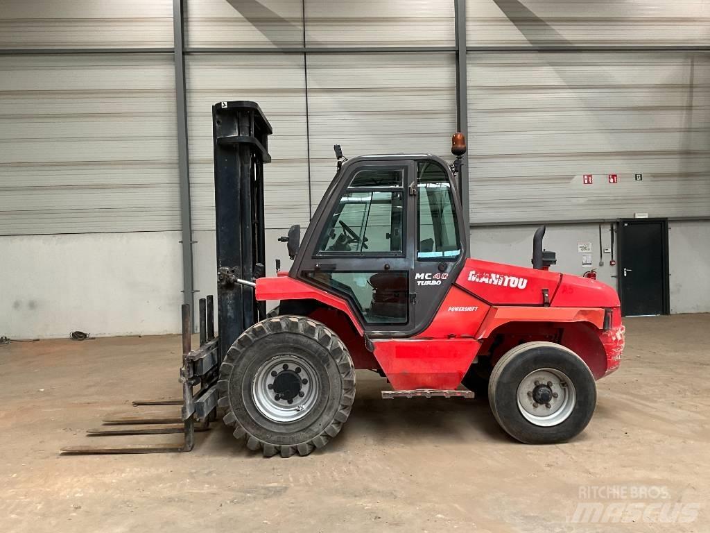 Manitou MC 40 Внедорожные погрузчики