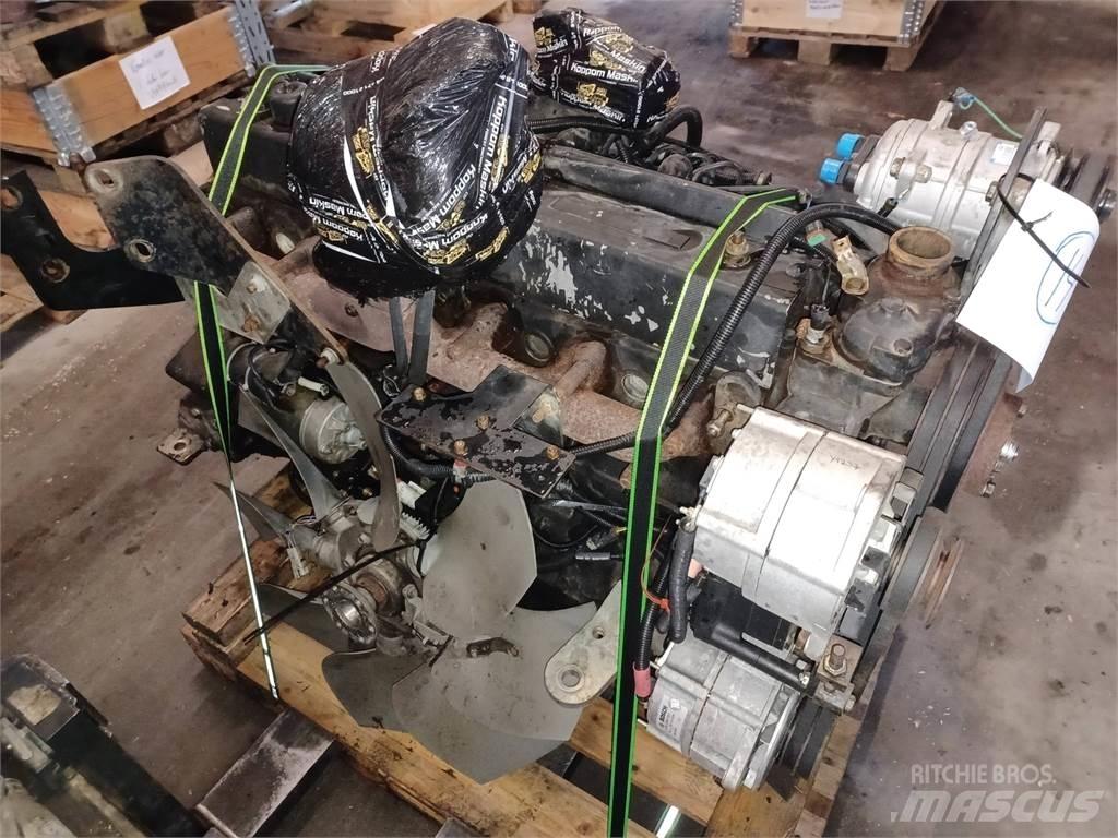 Komatsu 860.4 Двигатели